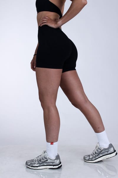 Gymhunterz Sport Short - Scrunch Short Dames - Sportbroek - High Waist - Kleur Zwart - Maat L