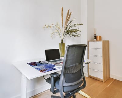 Coloray Bureau Onderlegger - Oude moderne beeldhouwkunst Bureau Mat - 100 cm x 50 cm - Veelkleurig Bureau Onderlegger - Bureaumat - Onderlegger Bureau - Bureau Onderlegger Groot - Bureau Onderlegger XXL