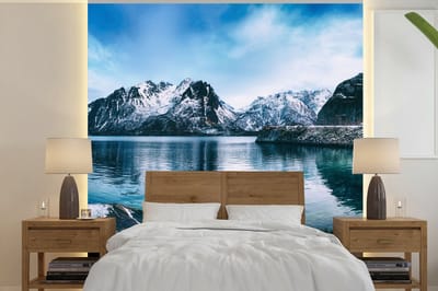 Behang - Fotobehang Water - Bergen - Natuur - Breedte 350 cm x hoogte 350 cm