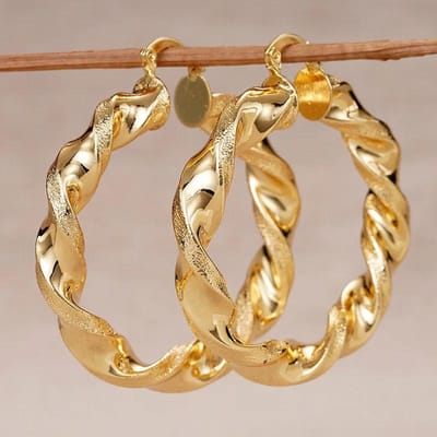 Nieuwe Europese en Amerikaanse Coole Stijl Luxe Nachtclubs, Gepersonaliseerd Mode Temperament, Overdreven Banket Accessoires beige