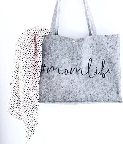 Momlife shopper