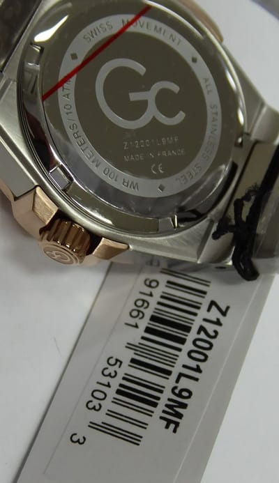 Gc Gc Coussin Shape Mini Kwarts Analoog Horloge Zilverkleurig Kast Gemaakt Van 100% Roestvrij Staal En Een Armband Van 100% Roestvrij Staal 30 Z12009L7MF