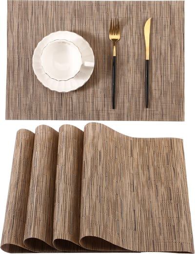 Behave Placemats - Duurzaam PVC en Polyester - Onderzetters - Hittebestendig - Makkelijk schoon te maken - 45 x 30 cm - Licht Bruin - Set van 4 stuks