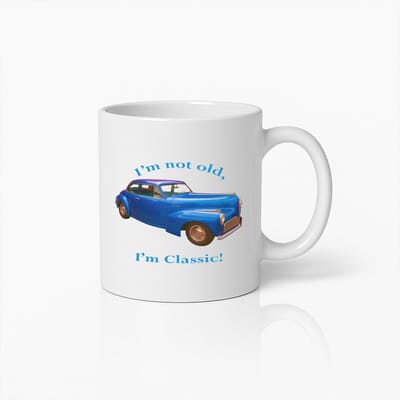 Klassieke Auto Koffiemok 330ml – “Ik Ben Niet Oud, Ik Ben Klassiek” – Vintage Stijl Cadeau voor Auto Liefhebbers