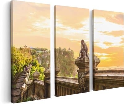 Artaza Canvas Schilderij Drieluik Aap Op De Uluwatu Tempel In Bali - 120x80 - Foto Op Canvas - Canvas Print