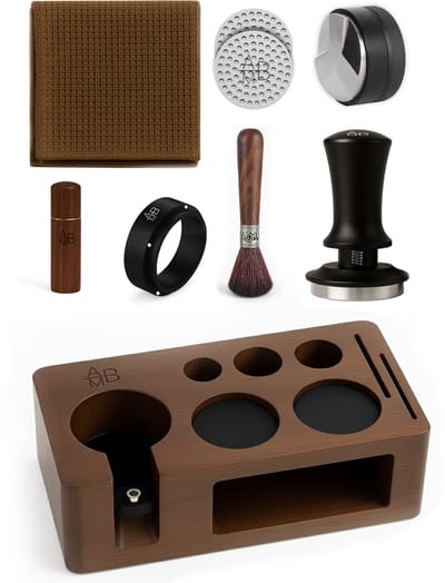 Adore Maison Barista Tools Set 51mm - Walnut - Alles-in-1 - Professionele espresso accessoires set - Met houten tool station - Tamper en verdeler Set
