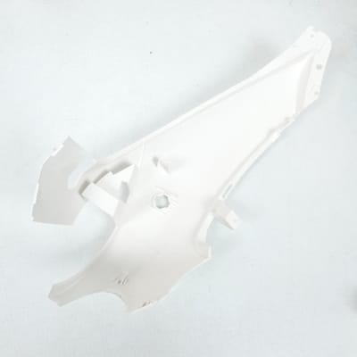 Coque arrière gauche Blanc pour scooter Peugeot 100 Vivacity 740492BL 1174049101