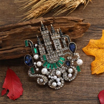 Nieuwe Charmante Roze Kasteel Paleis Hanger Broche Pin voor Vrouwen Kristal Strass black