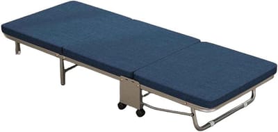 Opklapbed met matras voor volwassenen Draagbaar opklapbed voor één persoon Opvouwbaar logeerbed Stevig metalen frame en wielen voor eenvoudig opbergen Ondersteunt 100 kg