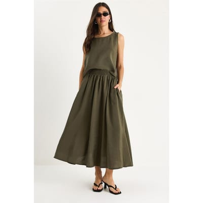 Mouwloze Scoop Neck Tanktop en Midi Rok Co-Ord Set