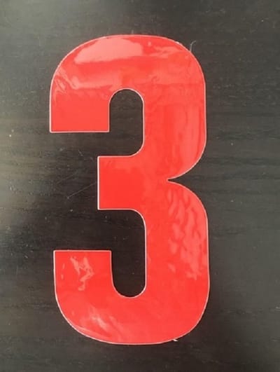 Reflecterend Cijfersticker: 3 ROOD 16,5cm  - Brievenbussticker, Plaknummer, Huisnummersticker, Kliko sticker, Containersticker