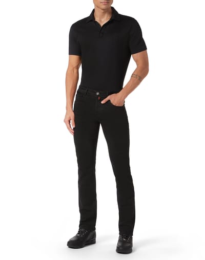 Jeans Recht Model