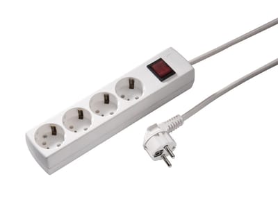 Martin Kaiser 4-Weg-Stopcontact 45 Graden Met Schakelaar En Kabel 5M (Europese Stekkerdoos) - 1064ZL5-15W/KWS