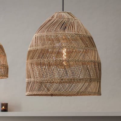 PR Home Buiten hanglamp Maja, rotan, Ø 45 cm, stekker, IP44