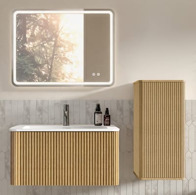 HAUSS SPOLE Badmeubelset - Wandhangend Met Led Spiegel En Wastafel - Voor Kleine Badkamer - Eikenkleur En Wit - 80 Cm
