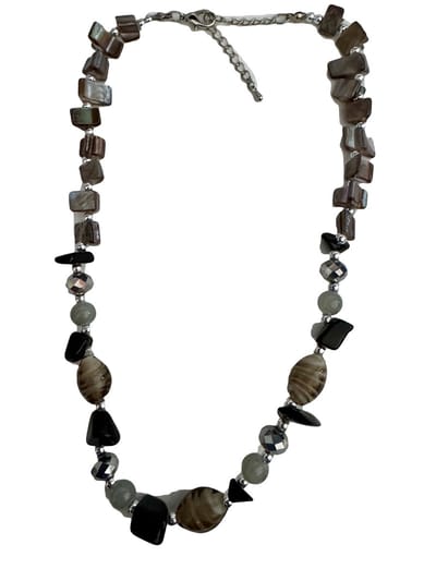 Petra's Sieradenwereld - Ketting met antraciete kralen in 3D (1133)