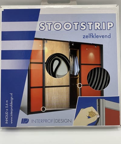 Stootstrip / tochtstrip zelfklevend 5.6 meter - Zwart