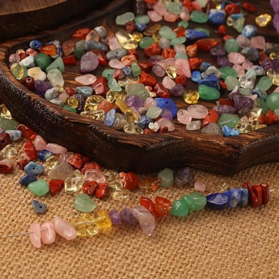 Famanu - Chakra edelsteen kralen set 430 stuks – Onregelmatige chip stenen met gat – Voor sieraden en knutselen