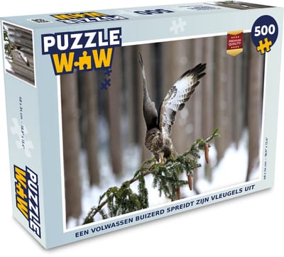 Puzzel Een volwassen buizerd spreidt zijn vleugels uit - Legpuzzel - Puzzel 500 stukjes
