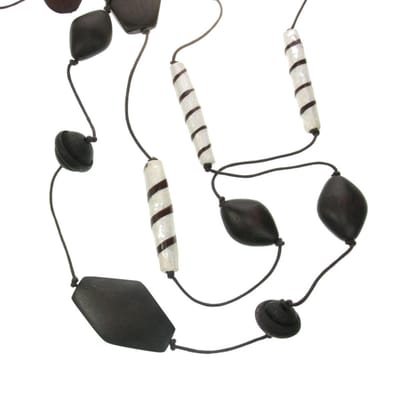Behave - Lange ketting met houten en keramieke kralen - 110 cm - Bohemian stijl sieraden