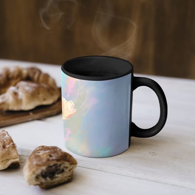Magische Mok - Foto op Warmte Mokken - Koffiemok - Tulpen - Roze accenten - Blauw - Magic Mok - Beker - 350 ML - Theemok