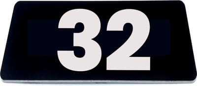 Nummerplaatje 32 - 80 x 50 x 1,6 mm - Zwart/wit - incl. 3M-tape | Nummerbordje - Deur en kamernummer - brievenbusnummers - Gratis verzending - 5 jaar garantie