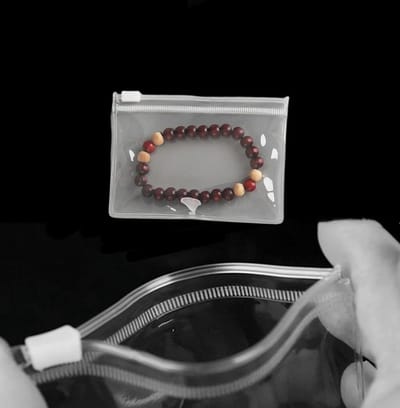 50 Zelfsluitende PVC Zipper Lock Tassen voor Sieraden, Antioxidatie en Vervuiling Preventie, Herbruikbare Verpakkingen voor Sieradenopslag en Kabelorganizer (18x15cm/7x6inch)