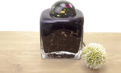 Urn met hemel - Urn voor mensen - Urn voor dieren - Zwart met bladgoud