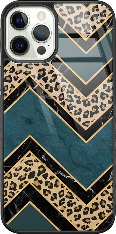 Hoesje geschikt voor iPhone 12 Pro - Luipaard zigzag - Luxe Glazen Hardcase - Luipaardprint - Multi - Leuke Telefoonhoesjes