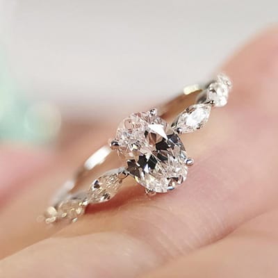 Huitan Fijne Dames Verlovingsringen AAA Cubic Zirkonia Kleur Delicaat Voorstelring voor Geliefde Hoge Kwaliteit Bruiloft Sieraden 8&SILVER PLATED beige