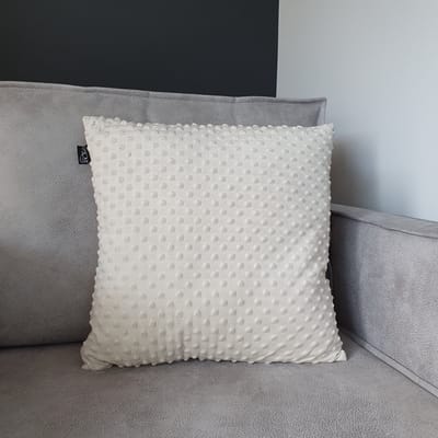 Unique Living Kussen – Sierkussen – Kussens Woonkamer – Velvet – Noppen – Luxe Kussen – 45x45 cm – Crème – Off-White