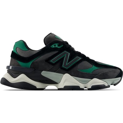 New Balance 9060 Sneakers Heren - Zwart - Maat 42 - Leer