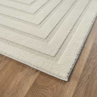 the carpet Everest – vloerkleed met moderne korte pool, hoog-laag effect, 3D-effect, hoge pooldichtheid en aangenaam zacht, modern patroon, crème, 160 x 230 cm
