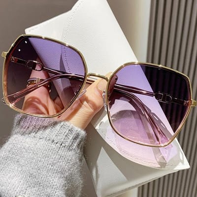 Nieuwe Oversized Frame Zonnebril Dames Vintage Mode Bling UV400 Zonnebrillen Trendy Brillen Voor Buitenbescherming