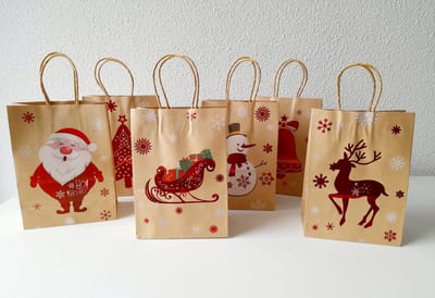 Geschenktasjes Kerst - 6 stuks - tas - cadeau verpakking - 15 x 21 cm - papier