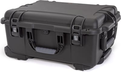 Nanuk 955 Case w/padded divider - Black