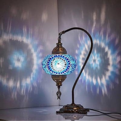 Turkse lamp blauw - tafellamp boogmodel - handgemaakt - 45 cm hoog - mozaïek glas