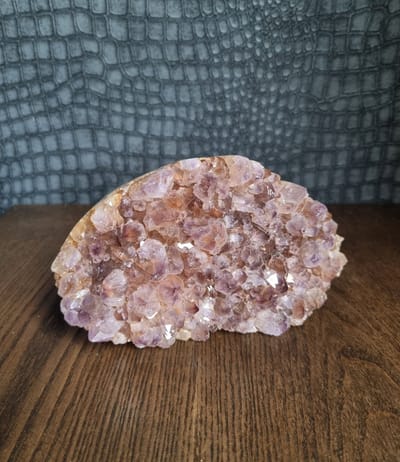 ThaleiaDesign - Amethist ruw - Edelstenen en Mineralen - amethist - Spiritualiteit - Woondecoratie