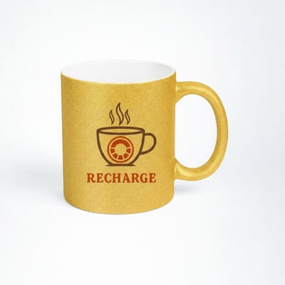 Gouden Recharge Mok - Unieke Koffiemok met Logo Design