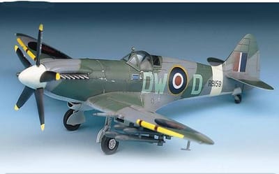 Academy Modelbouwpakket Vliegtuigen - 12484 Supermarine Spitfire Mk. XIVc WWII - Brits Propellervliegtuig Plastic - 1:72 - Modelbouw