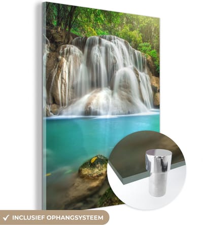 MuchoWow® Glasschilderij 30x40 cm - Schilderij acrylglas - Bos - Waterval - Natuur - Foto op glas - Schilderijen