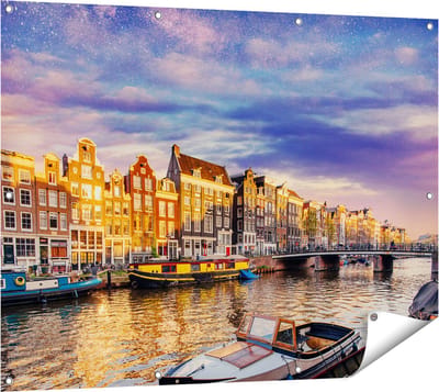 Gards Tuinposter Amsterdamse Gracht in de Nacht met Sterren - 120x90 cm - Tuindoek - Tuindecoratie - Wanddecoratie buiten - Tuinschilderij