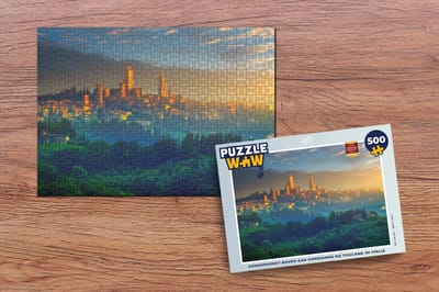 Puzzel Zonsopkomst boven San Gimignano bij Toscane in Italië - Legpuzzel - Puzzel 500 stukjes