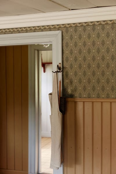 Duro Vliesbehang 543-01 - Gammalsvenska Papper - Klassiek Bruin - 45cm x 10.05m