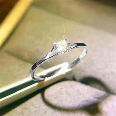 Bagues Classiques Simples Couleur Cuivre Acier Inoxydable Quatre Griffes Zirconium pour Couple Femmes Hommes Bijoux de Luxe Cadeau Mariage Anniversaire 9 beige