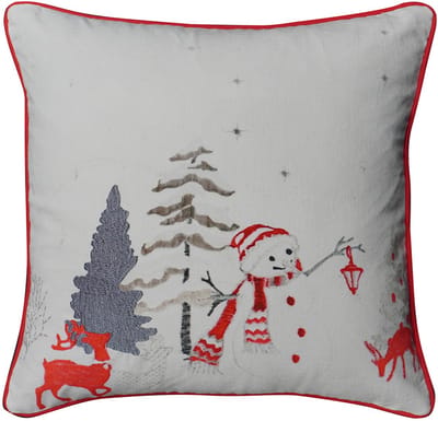 Urbane Hide | 45x45 cm Kussenhoes | Kussenhoezen | Kussenhoesjes | Bedrukt & Geborduurd | Sneeuwpop met Rendier | Katoen | Wit/Rood | Zonder Binnenkussen