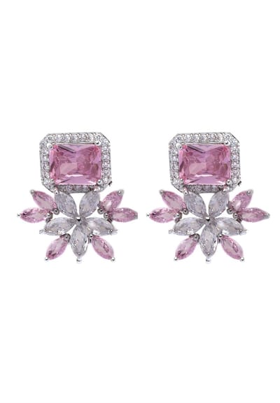 AVANT-GARDE PARIS Dainty Lichtroze Bloem Oorknopjes - Roze - Metaal - Kristallen - Gerhodineerd - Voor Vrouwen