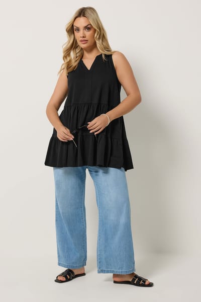 Yours Uours Zwarte Vest Met Vhals En Laagjessize 42