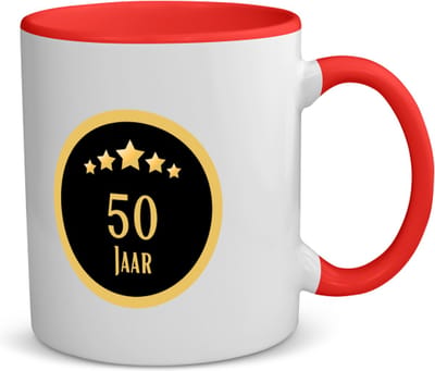 Akyol - 50 jaar koffiemok - theemok rood - Hoera 50 jaar - iemand die 50 jaar is geworden of 50 jaar lang een relatie hebben of getrouwd zijn - verjaardagscadeau - verjaardag - cadeau - kado - geschenk - relatie - trouwdag - jubileum - 350 ML inhoud