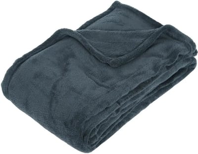 Atmosphera Fleece deken of plaid harig - donkergrijs/blauw - 130 x 180 cm - polyester - Bankdeken - Fleece plaid